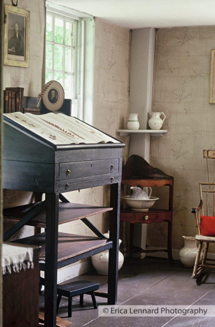 Nathaniel Hawthorne: The Old Manse, Concord, Mass.